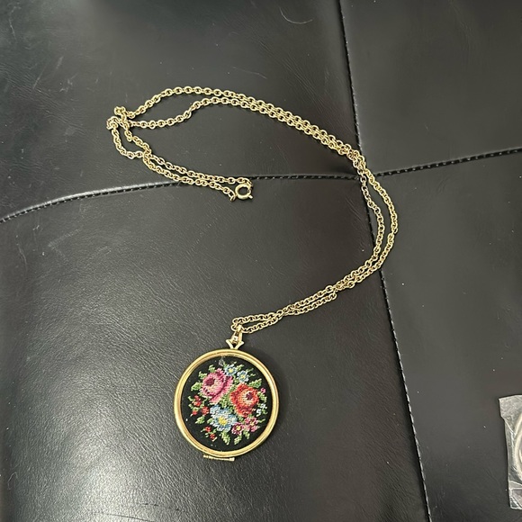 Vintage Embroidered Necklace - Picture 8 of 11